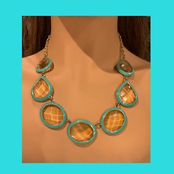 Gorgeous Turquoise Statement Necklace  - Picture 2 of 3